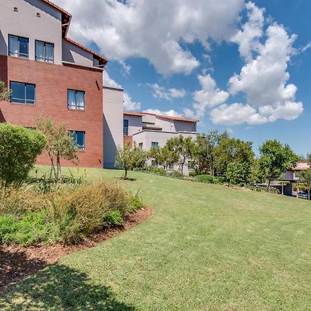 Jozistay @ Jackal Creek Apartments Roodepoort Ruang foto