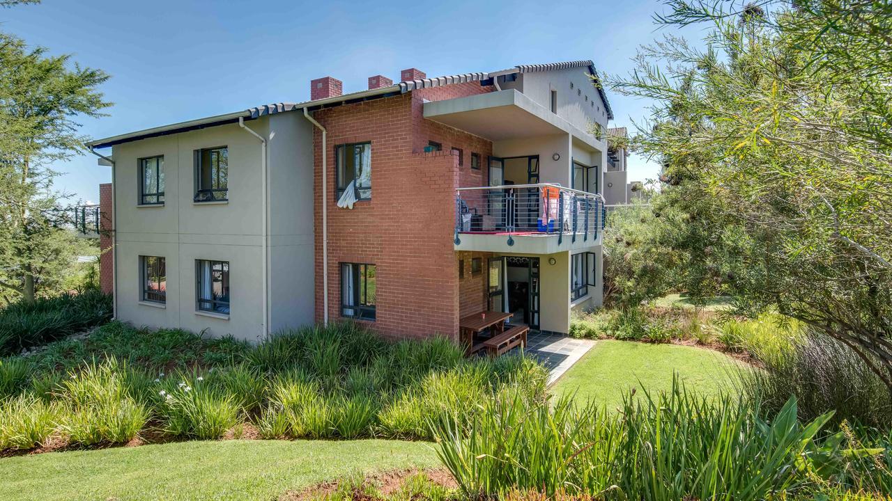 Jozistay @ Jackal Creek Apartments Roodepoort Bagian luar foto